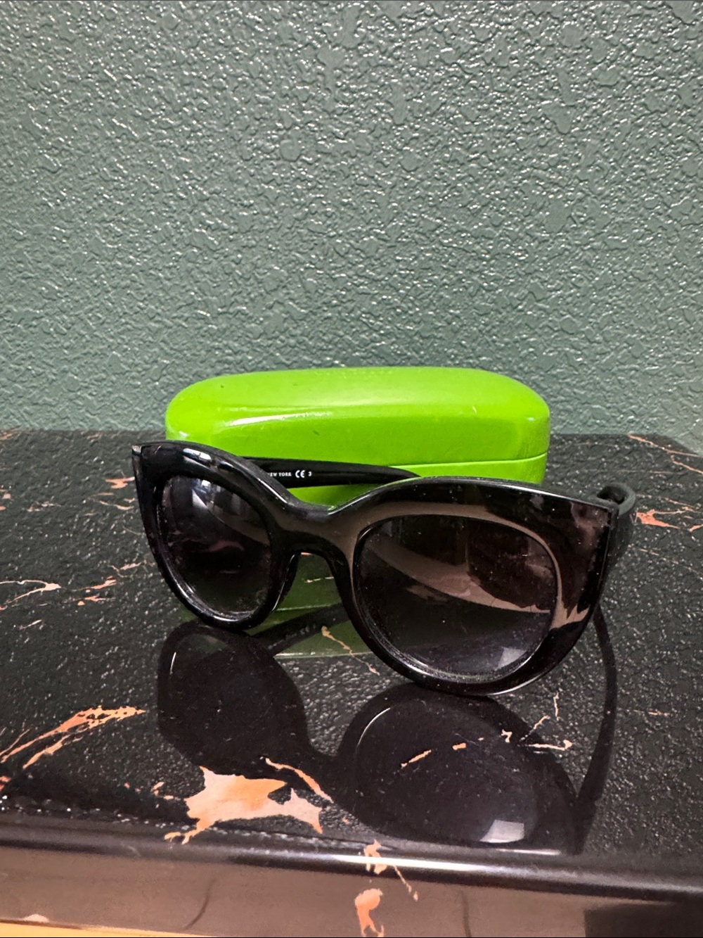kate spade Black Oversized Cat-Eye Sunglasses with Neon Green Case